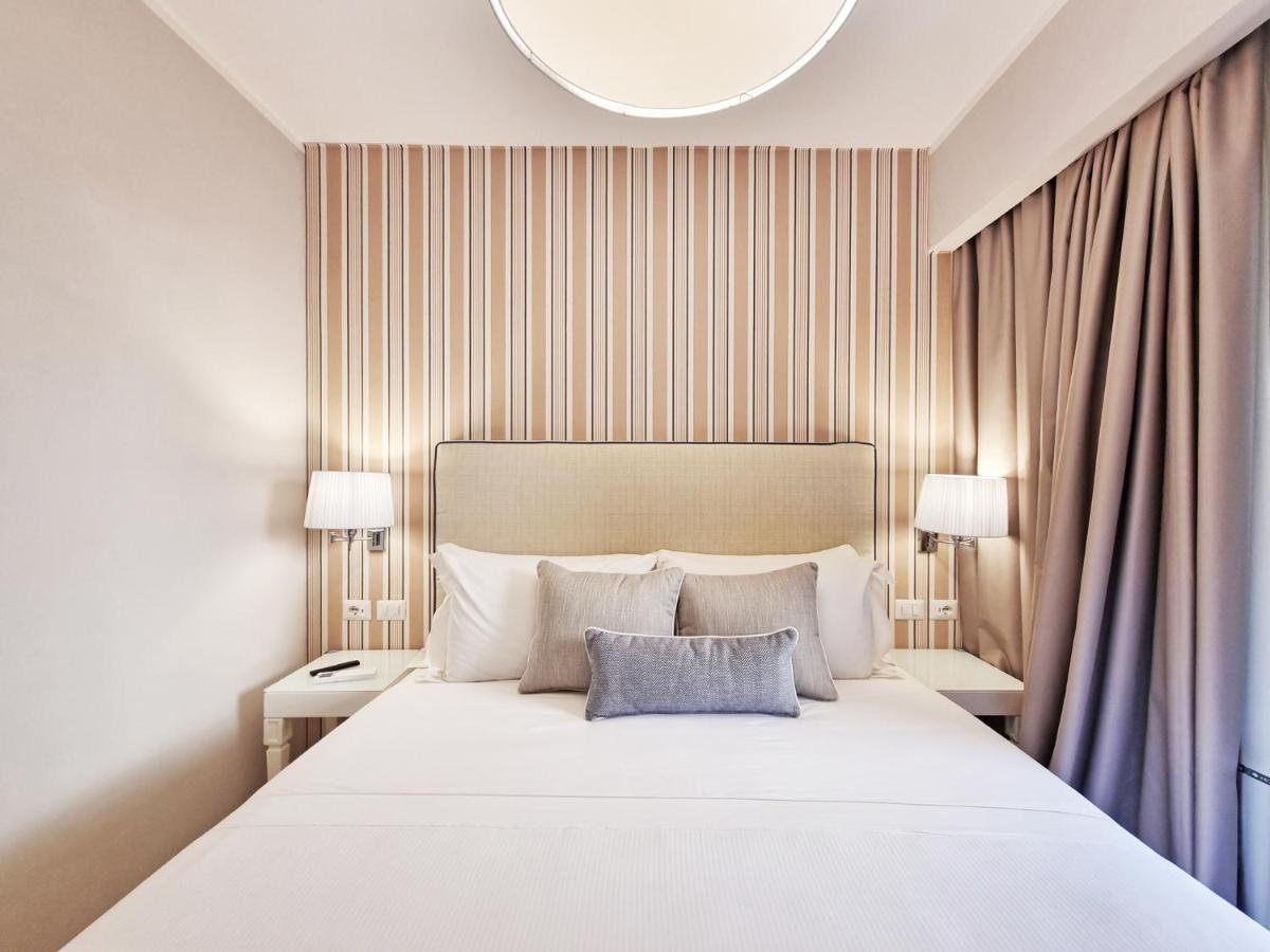 Hotel Plaza Porto Azzurro Eksteriør billede