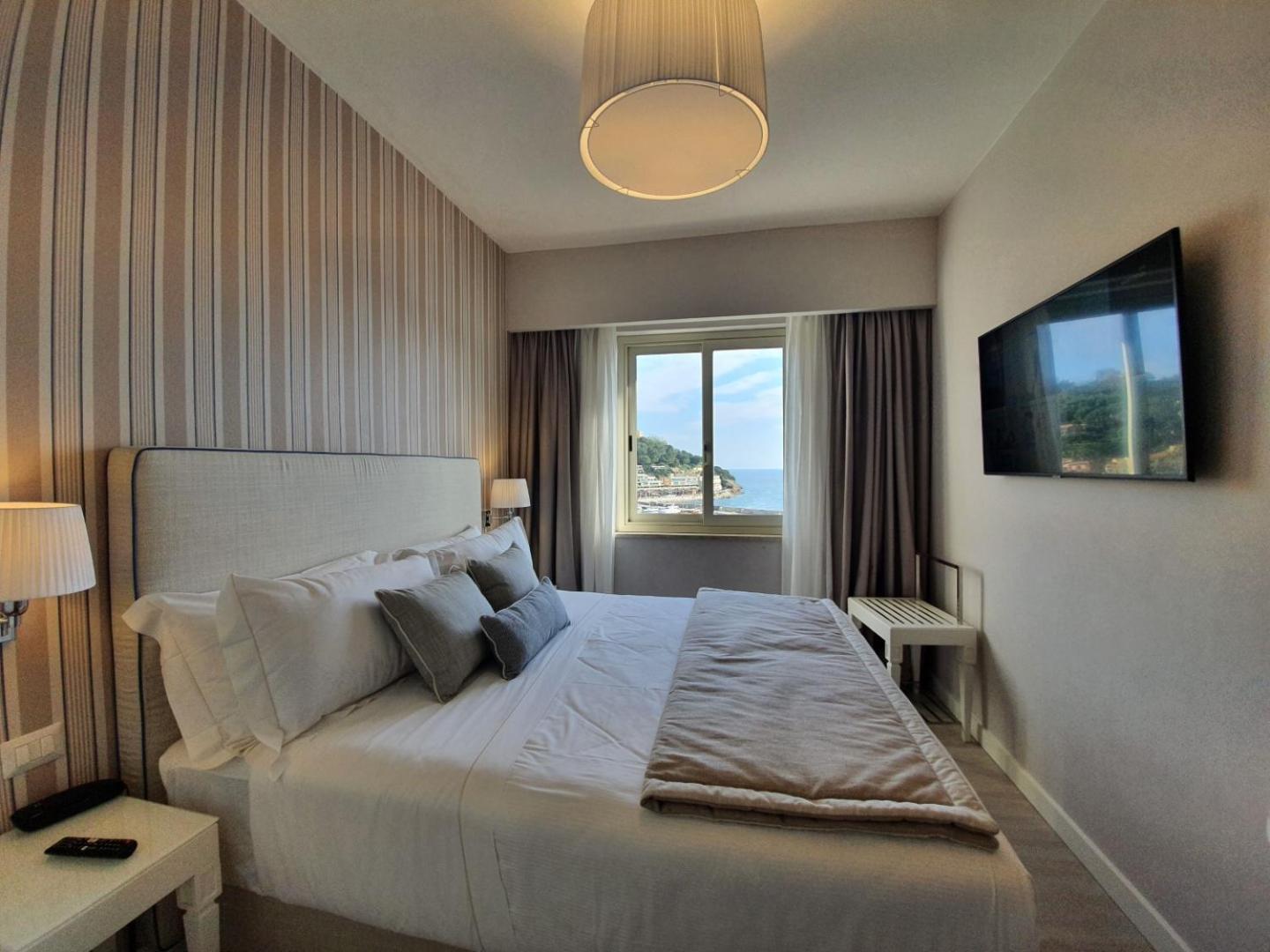 Hotel Plaza Porto Azzurro Værelse billede